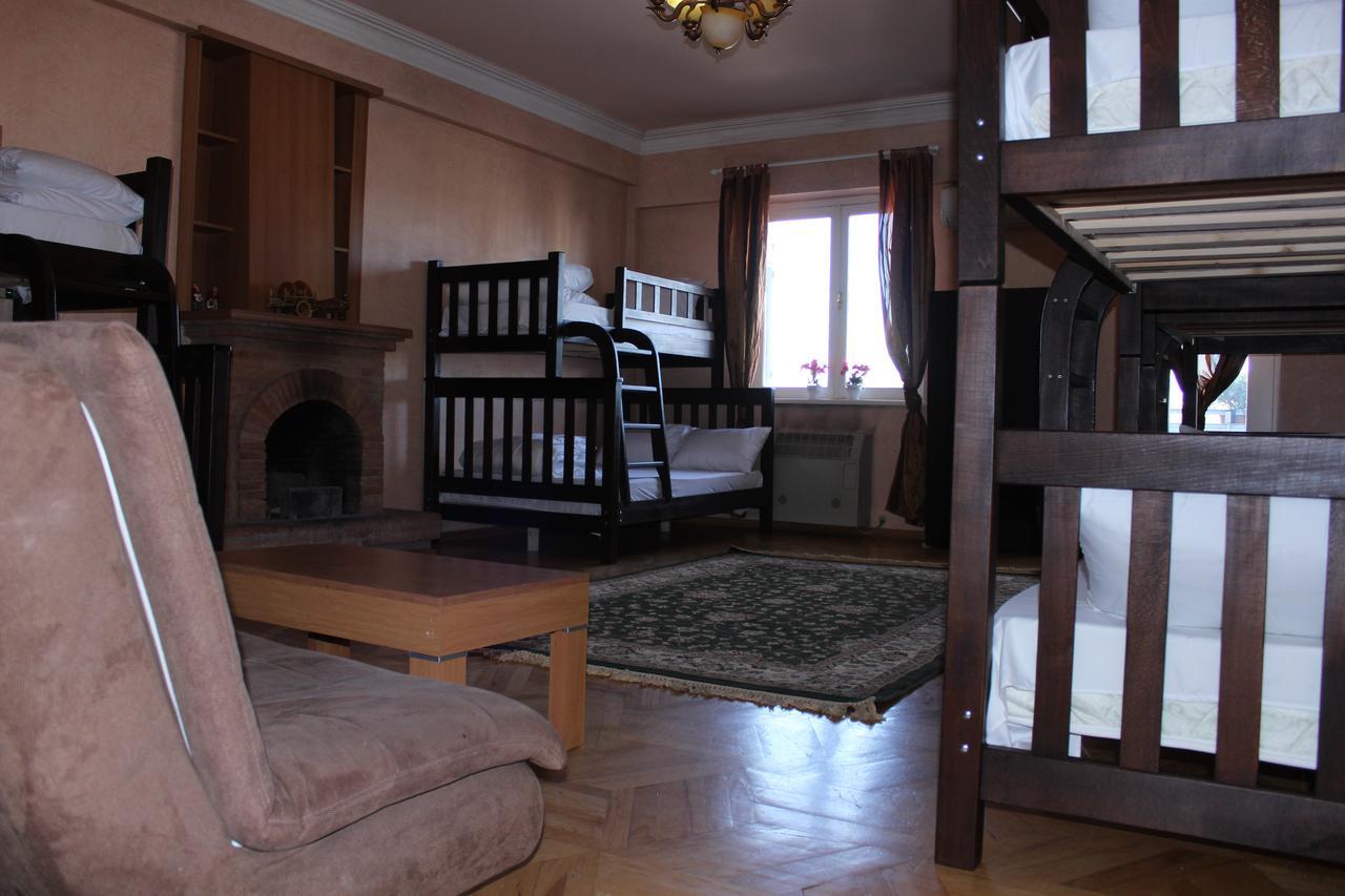 Herrmas Hostel تبليسي المظهر الخارجي الصورة