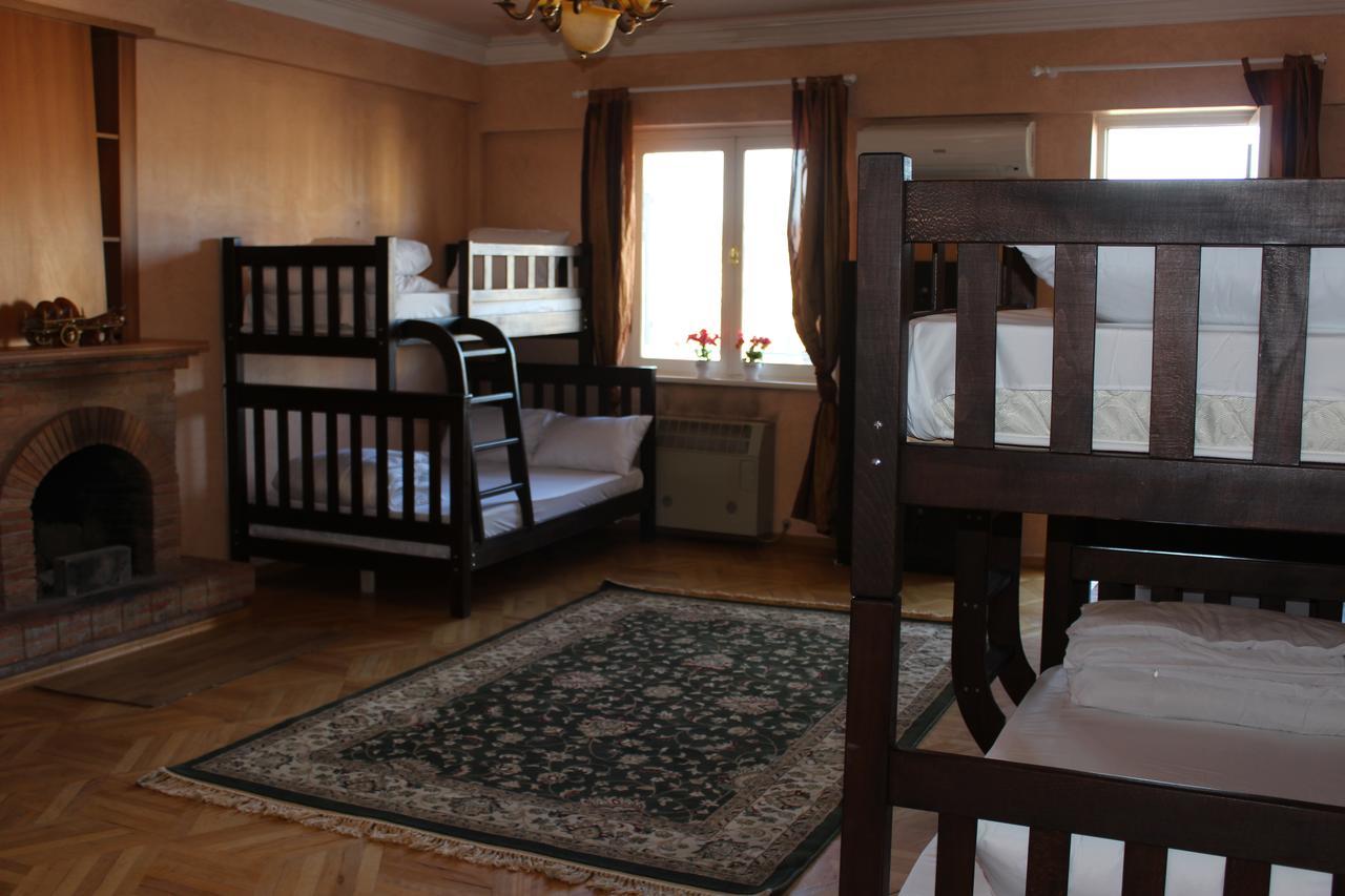 Herrmas Hostel تبليسي المظهر الخارجي الصورة