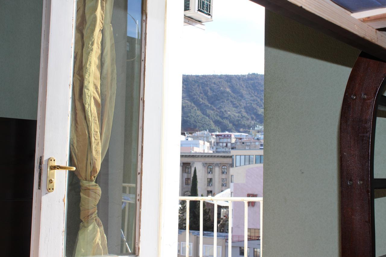 Herrmas Hostel تبليسي المظهر الخارجي الصورة