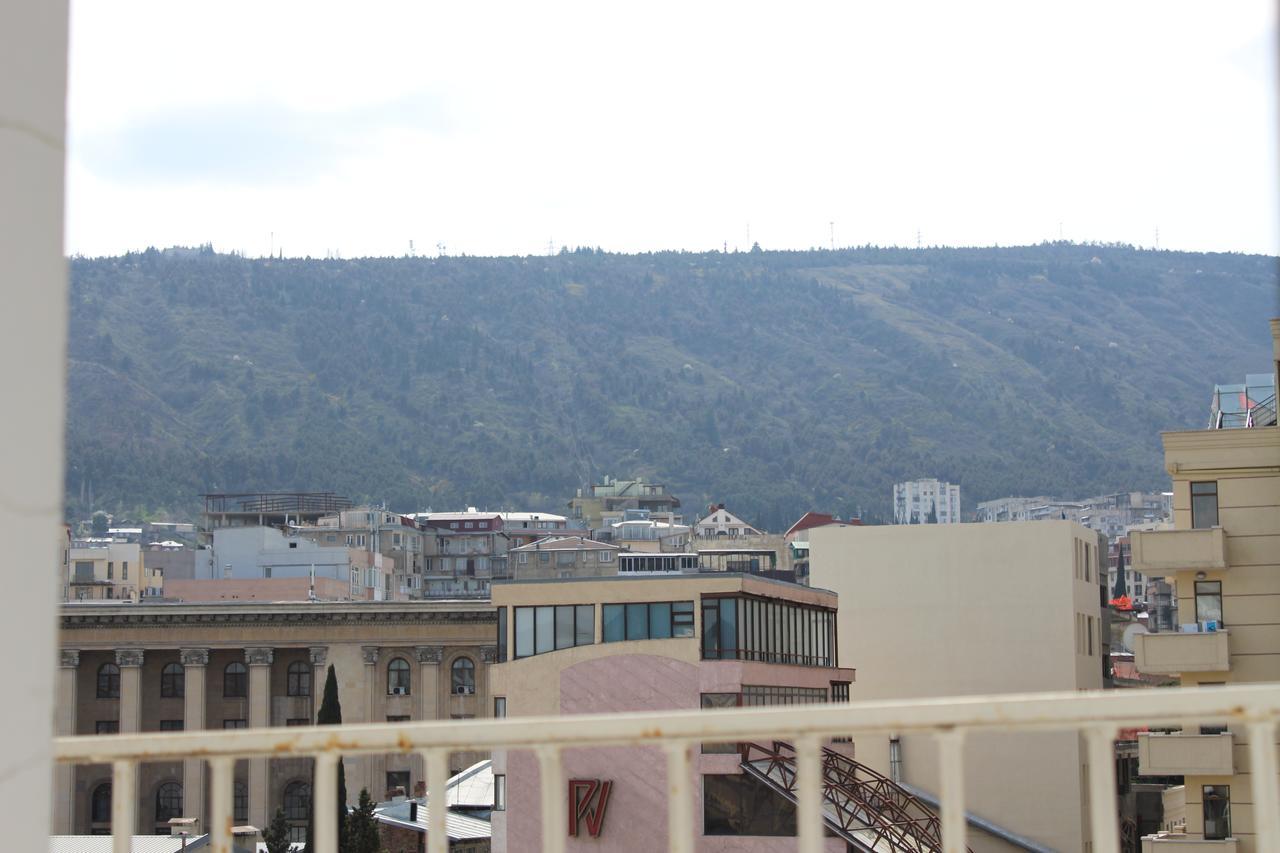 Herrmas Hostel تبليسي المظهر الخارجي الصورة
